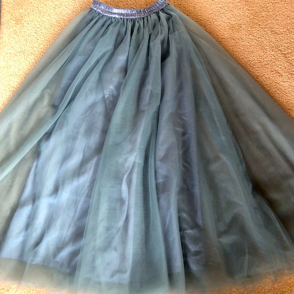 Beautiful blue tulle skirt with silky lining